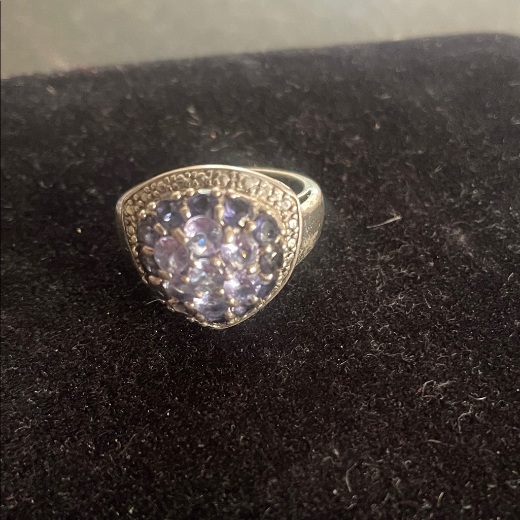 Elegant Silver And Tanzanite Women's Ring